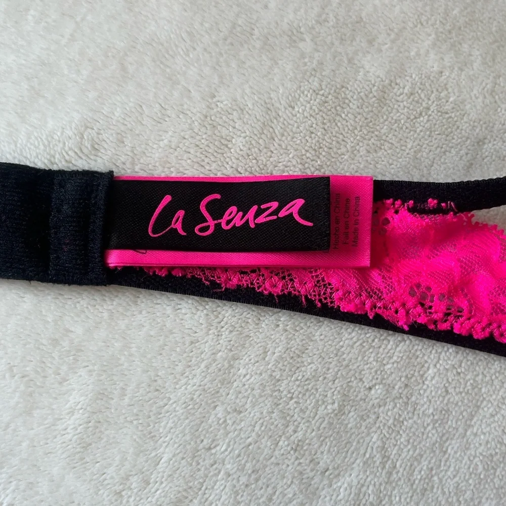 La Senza Lace Bra - Picture 9 of 9